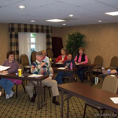 Holiday Inn Express Hotel & Suites - Concord By Ihg 