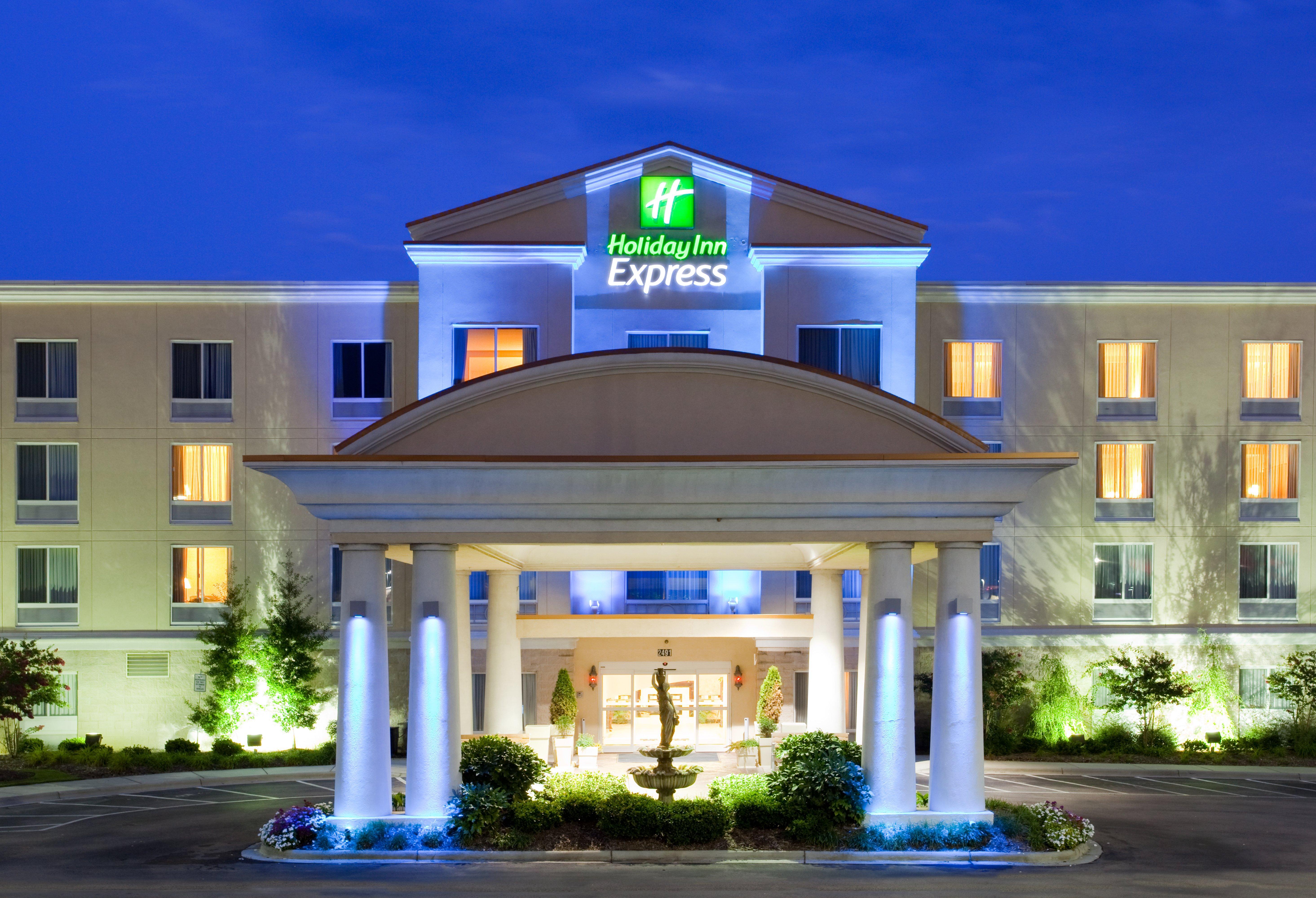 Express & - Concord By Ihg 2*
